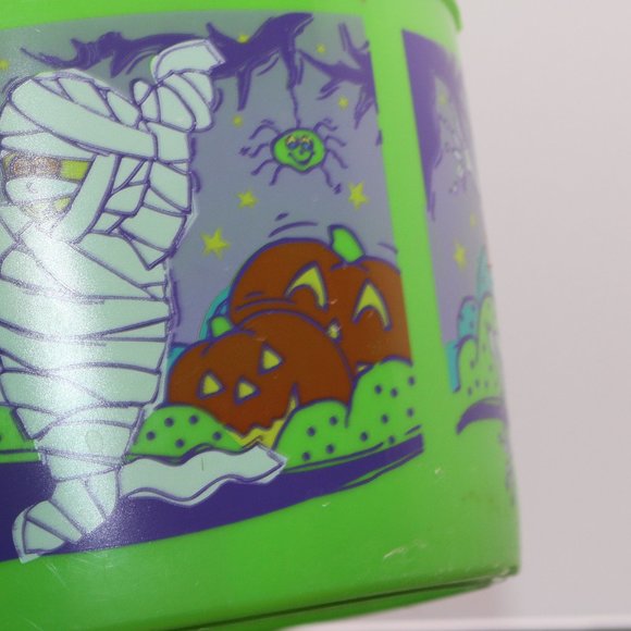 Vintage Shamrock Industries & Berrry Plastic Halloween Pumpkin Candy Pail Bucket - Picture 11 of 16
